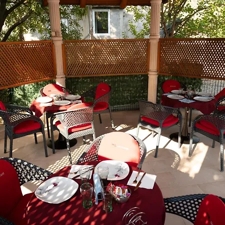 Palma - With Free Parking モスタル